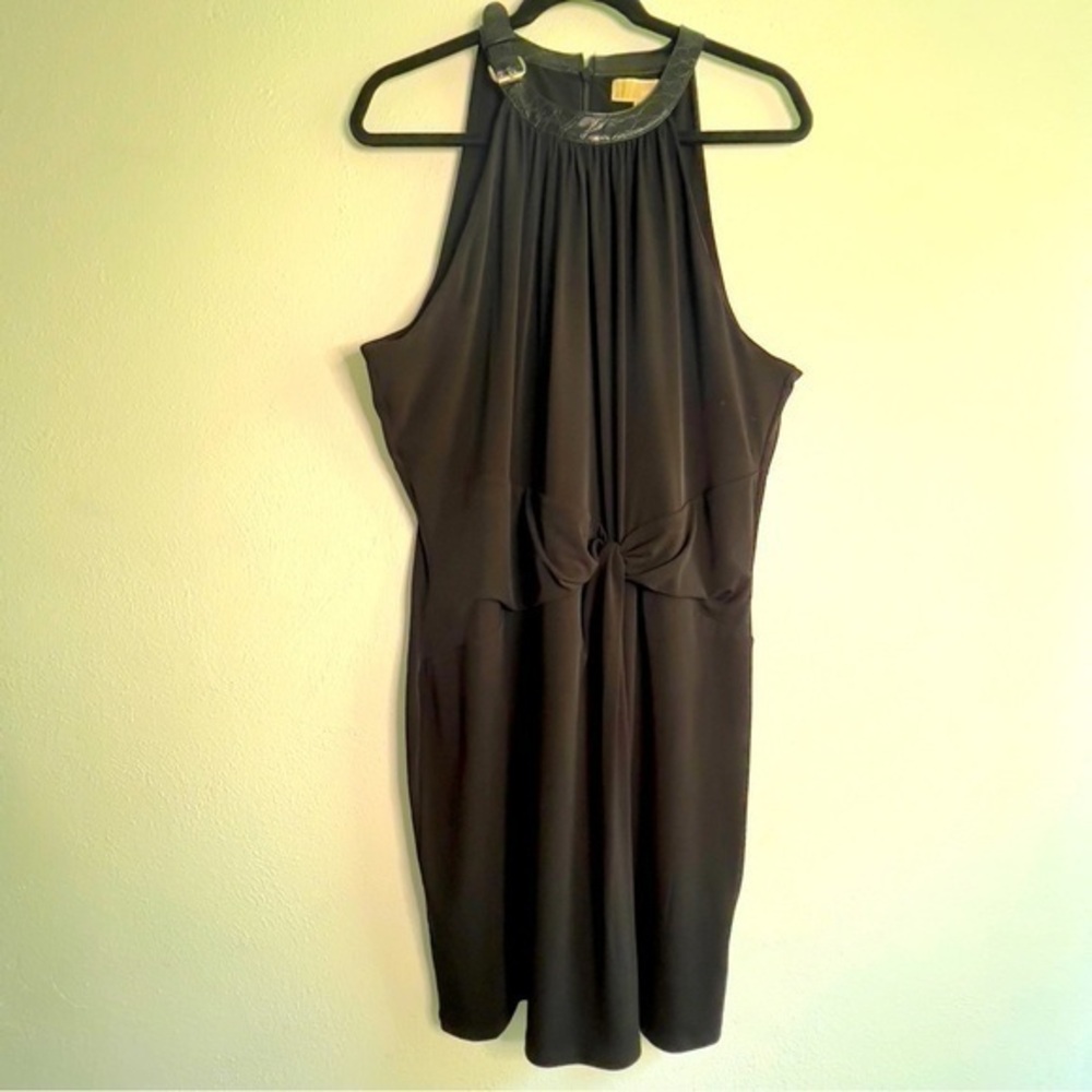 Michael Kors black sleeveless dress w/black alligator buckle trim. Sz XL. NWT.